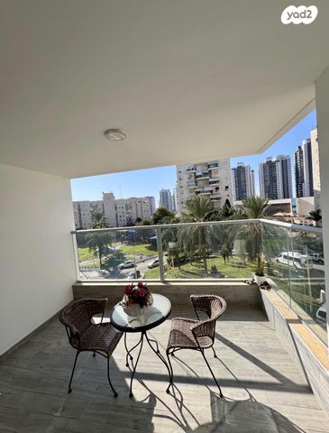 דירה, אהרון בוגנים 8, נאות שמיר, רמלה