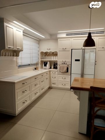 גג/ פנטהאוז, מעלה הגת 36, ברנע, אשקלון