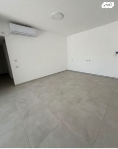 דירה, דרך השלום 6, שמעון פרס/ האצטדיון, נהריה