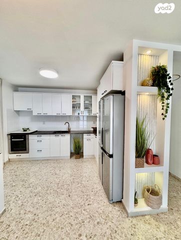 דירה, אהרון בוגנים 8, נאות שמיר, רמלה