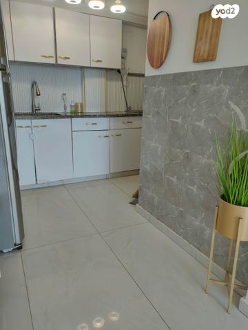 דירה, בנימין אברהם 13, פרדס כץ, בני ברק