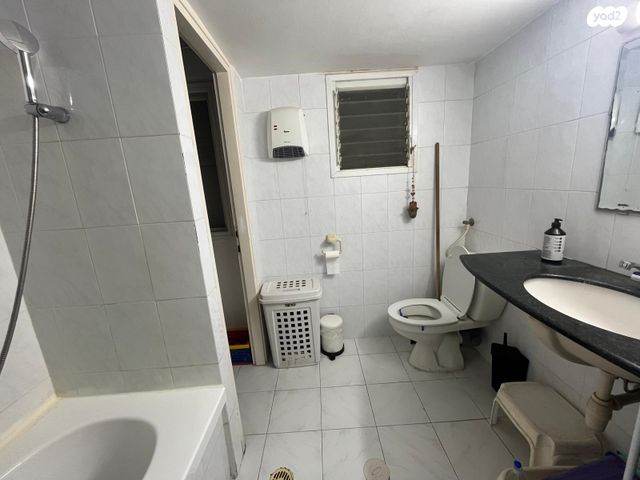 גג/ פנטהאוז, הראשונים 17, קרית חיים מזרחית, חיפה