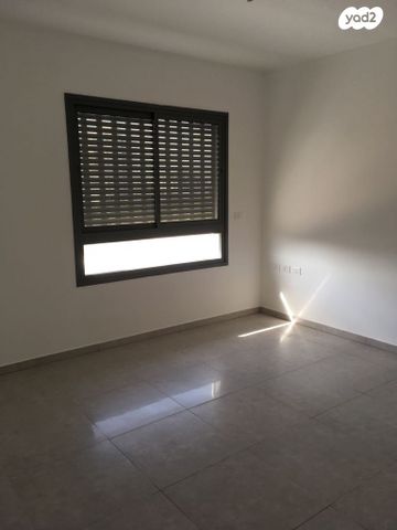 דירה, יהושוע באום 8, פרדס רייספלד, קרית אונו החדשה, קרית אונו