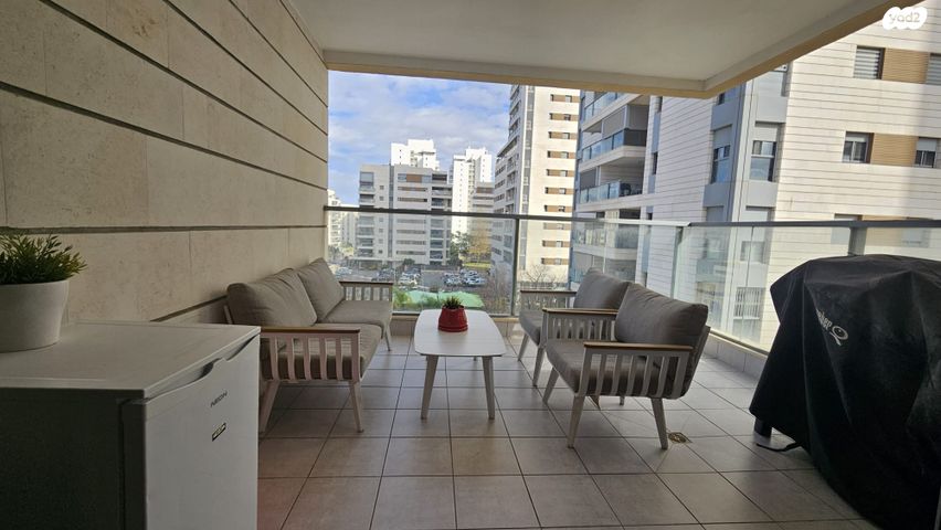 דירה, שייקה אופיר 15, פסגות אפק, ראש העין