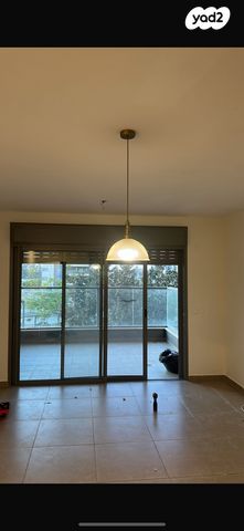 דירה, נחל ירקון 42, כרמי גת, קרית גת