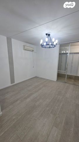 דירה, ז'בוטינסקי 14, גבעה א', שביט, קרית אתא