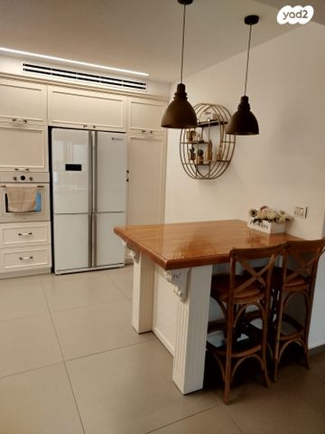 גג/ פנטהאוז, מעלה הגת 36, ברנע, אשקלון