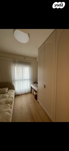 דירה, בית גוברין 13, מורשה, רמת השרון