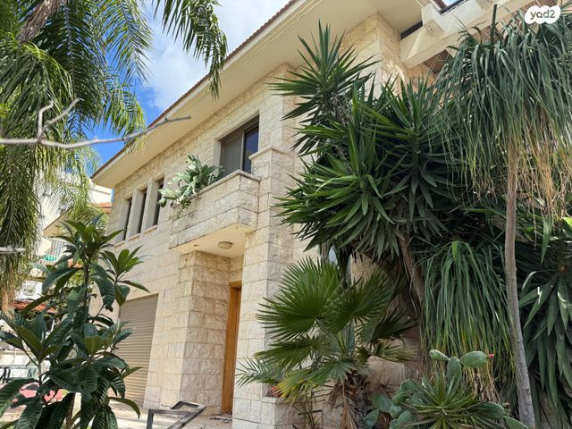 בית פרטי/ קוטג', סמסונוב 6, מרכז העיר, חדרה