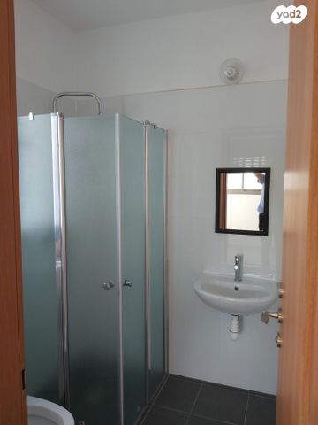 דירה, נחל ירקון 46, כרמי גת, קרית גת