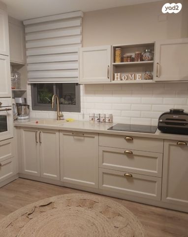 דירה, אדמונד דה רוטשילד 15, ברנע, אשקלון