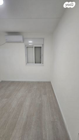 דירה, ז'בוטינסקי 14, גבעה א', שביט, קרית אתא