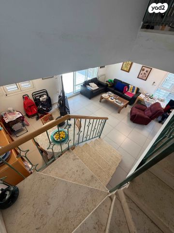 דירה, צביה ויצחק 1, גילה, ירושלים