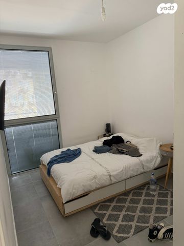 דירה, גרציאני יצחק 8, גני שרונה, קרית הממשלה, תל אביב יפו