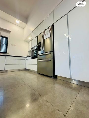 בית פרטי/ קוטג', מערת קשת 1, מצובה, מצובה