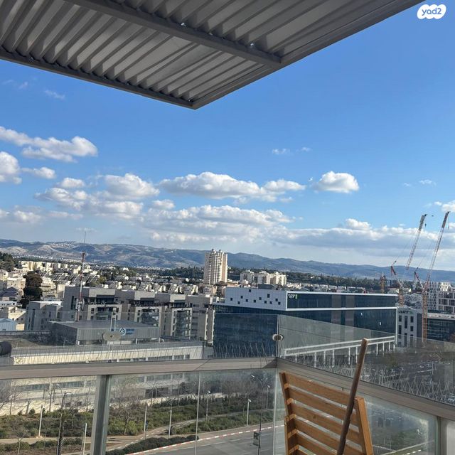 דירה, יגאל ידין 9, המגינים, מודיעין מכבים רעות