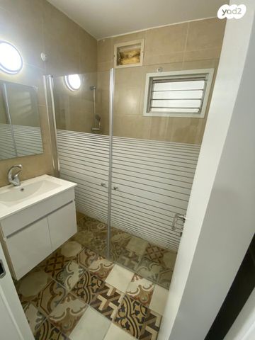 דירה, יהודה בורלא 8, נווה אלון, עכו