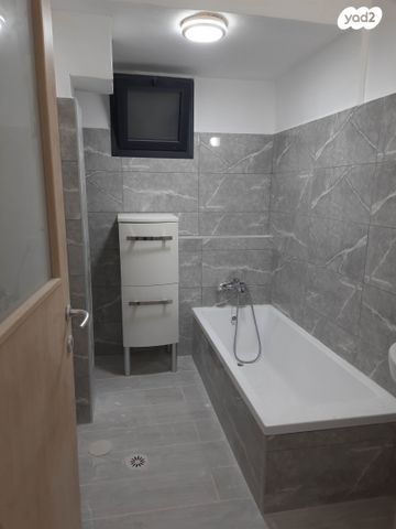 דירת גן, עידו הנביא 2, רמת אבי עזרי / רמת בית שמש ג-1, בית שמש