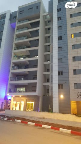 דירה, נחל ירקון 46, כרמי גת, קרית גת