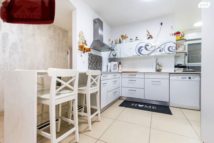 דירת גן, אליהו קורן 37, חומת שמואל, הר חומה, ירושלים