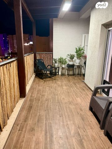 דירה, הזמיר 76, נהריה הירוקה, נהריה