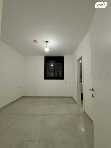 דירה, דרור 33, חורשת נח, אופקים