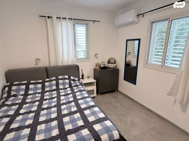 גג/ פנטהאוז, הברושים 83, טבעון הוותיקה, קרית טבעון