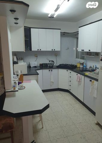 דירה, אהרון ציזלינג 6, שכונה י"א, באר שבע