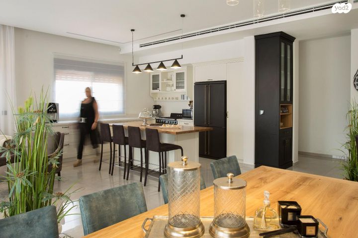 גג/ פנטהאוז, אבא אחימאיר 7, רח' הנשיא צפון, חדרה