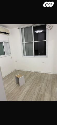 גג/ פנטהאוז, תרצ"ו 27, נאות רחל, חולון