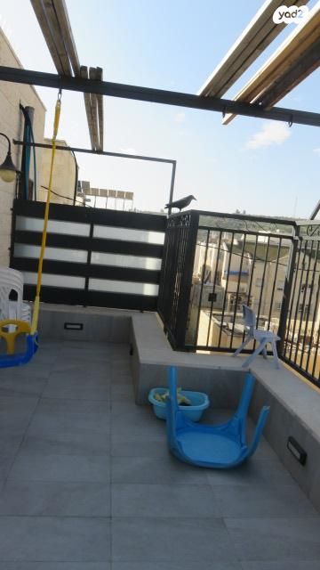 דירה, שדרות הרב מפוניביז 3, מתיתיהו מזרח, מודיעין עילית