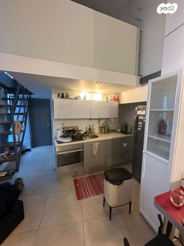 דירת גן, כיכר דיזנגוף 4, הצפון הישן - דרום, תל אביב יפו