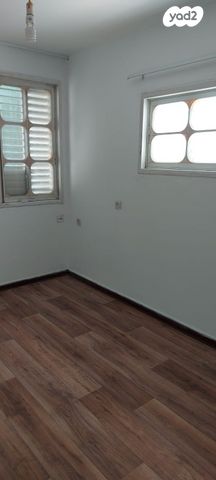 דרך משה דיין 57