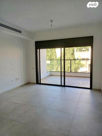 יוסף הגלילי 17