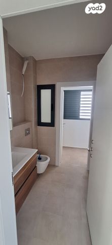 דירה, הרב מרדכי אליהו 23, כרמי הנדיב, אחוזת רוטנר, קרית מלאכי