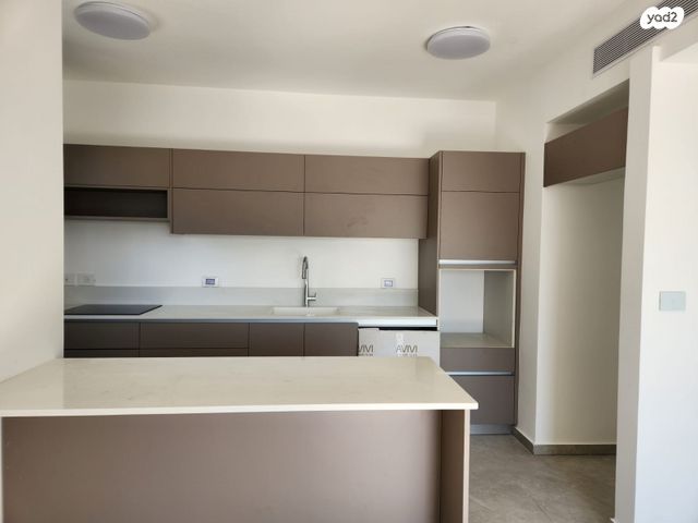 דירה, תרע"ד 6, שכונת הראשונים, רמת גן