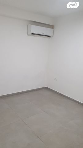 שדרות ירושלים 3