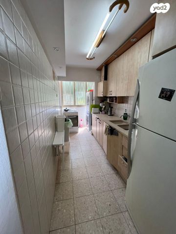 דירת גן, ההסתדרות 18, רמת בן צבי, נס ציונה