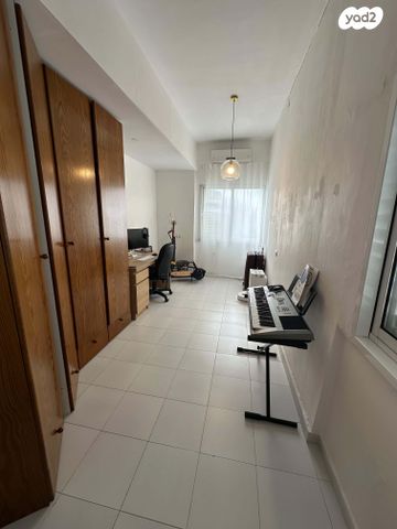 דירה, המרי 26, שינקין, גבעתיים