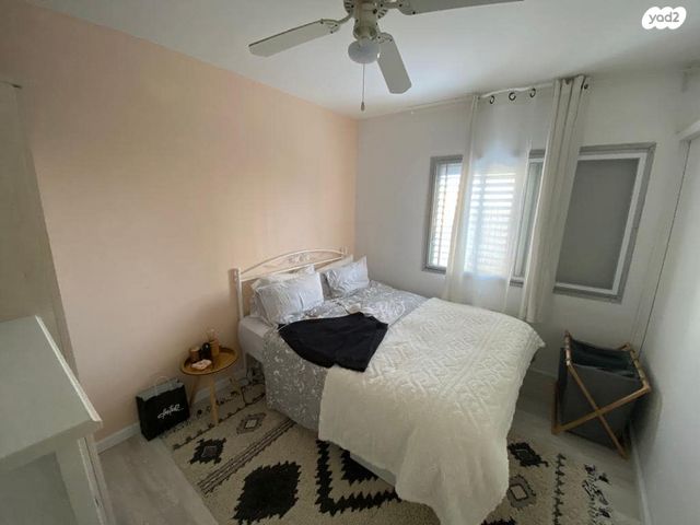 דירה, אסתר המלכה 25, נווה דוד, חיפה