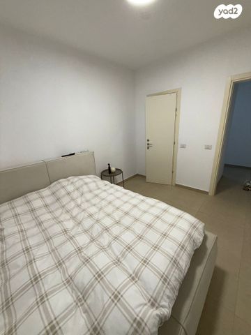 דירה, חיה רוזנטל-חביליו 11, נוריות, ראשון לציון