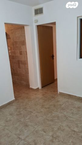 יחידת דיור, פנחס רוזן 12, הרצליה ב', הרצליה