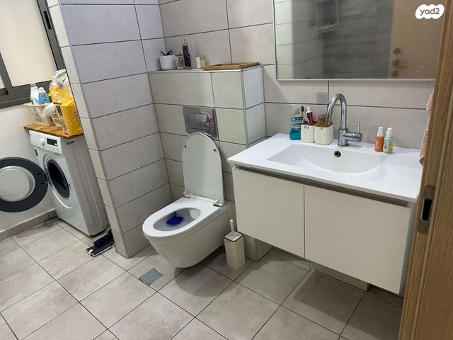 דירת גן, רקפת 15, הפרחים, חריש