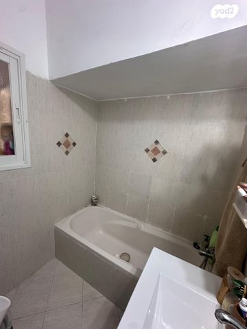 דירה, חנה סנש 39, המיימוני, חיפה