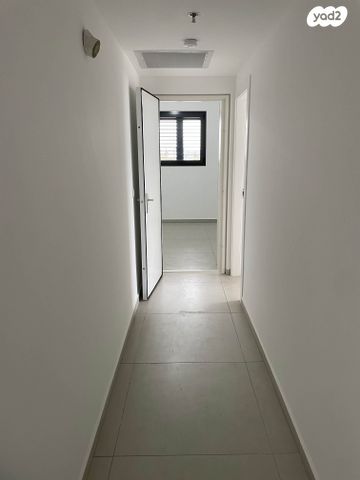 דירה, יצחק שמיר 11, רמת הדר, גבעת שמואל