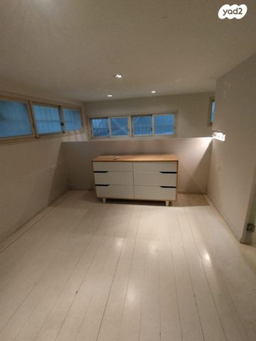 דירה, החלוצים 56, פלורנטין, תל אביב יפו