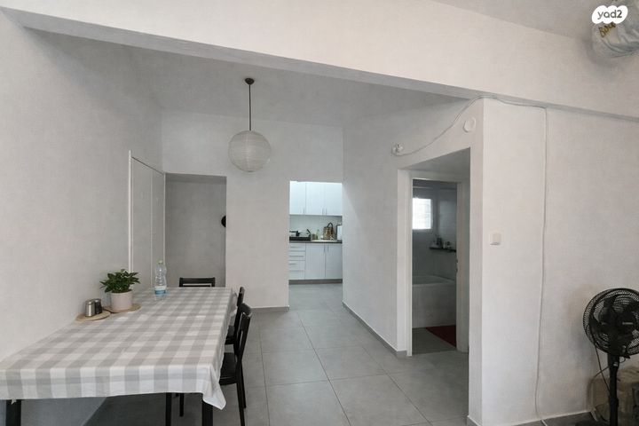 אבן גבירול 121