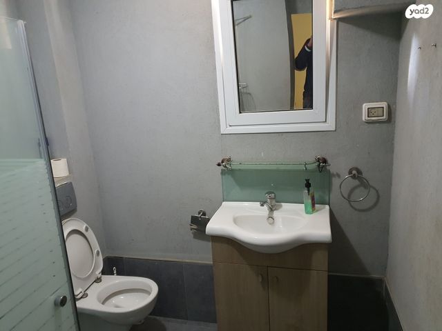 דירה, עובד 10, גבעת חנניה, אבו תור, ירושלים