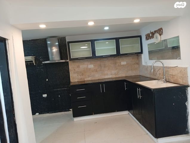 מאור הגולה 40