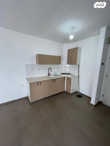 גג/ פנטהאוז, דב גרונר 69, פרדס כץ, בני ברק